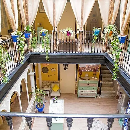 Internacional Guest house 3*