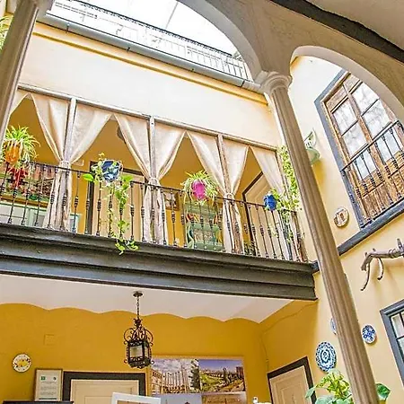Internacional Guest house 3*