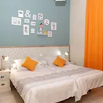 Konukevi Internacional 3*