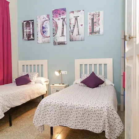 Internacional Πανσιόν 3*