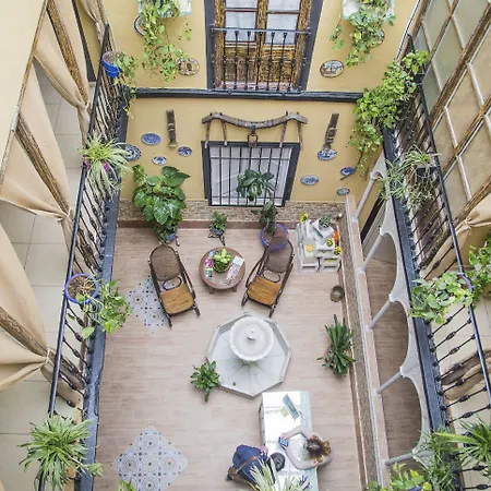 Internacional Πανσιόν